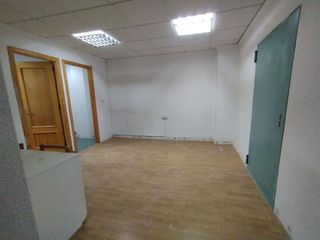Local comercial en venta en Florida Alta en Alicante