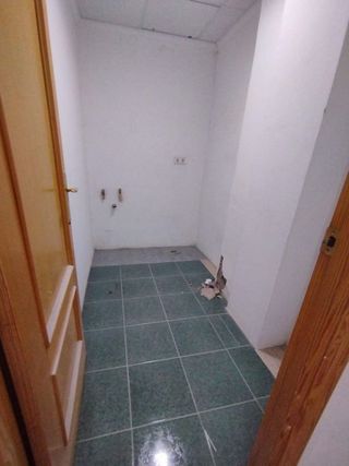 Local comercial en venta en Florida Alta en Alicante