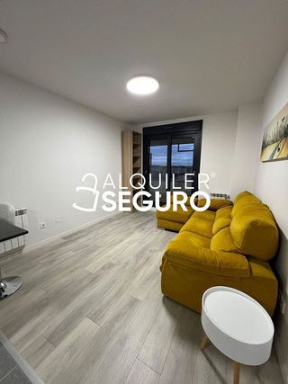 Piso en alquiler en El Cañaveral - Los Berrocales en Madrid