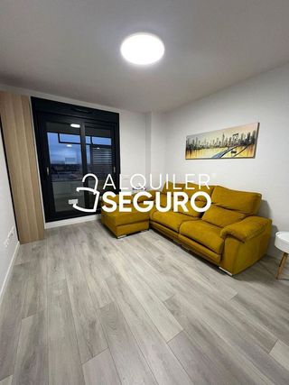 Piso en alquiler en El Cañaveral - Los Berrocales en Madrid