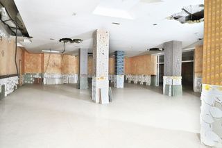 Local comercial en alquiler en Silla