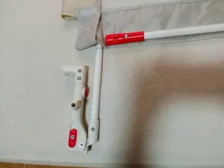 Barrera de seguridad para cama.