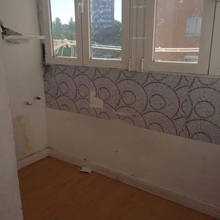 Piso en venta en Ambroz en Madrid