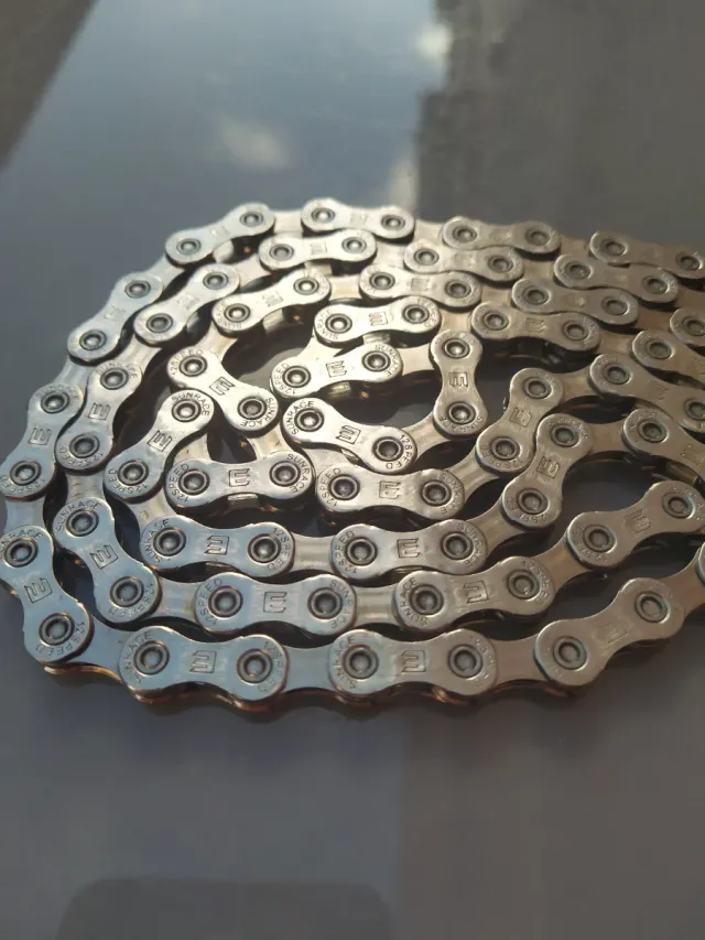 Cadena E-MTB 12-Speed SUNRACE CN12E 112L. NUEVA.