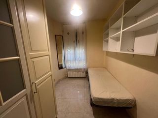 Piso en alquiler en Pacífico en Madrid