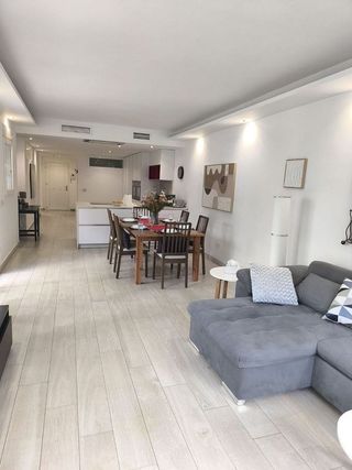 Piso en alquiler en Puerto Banús en Marbella