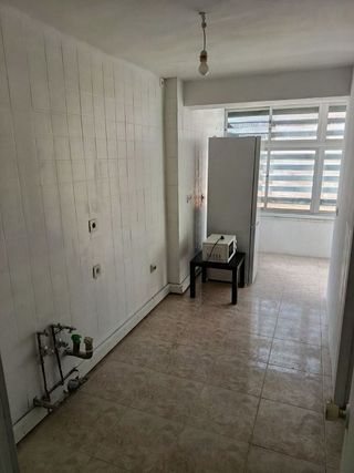Piso en venta en La Carihuela en Torremolinos