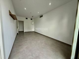 Piso en alquiler en Santa Eulàlia en Hospitalet de Llobregat, L´