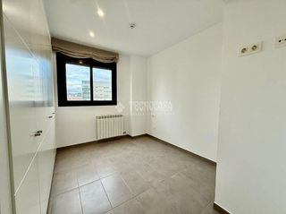 Piso en alquiler en Santa Eulàlia en Hospitalet de Llobregat, L´