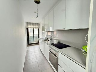 Piso en alquiler en Santa Eulàlia en Hospitalet de Llobregat, L´