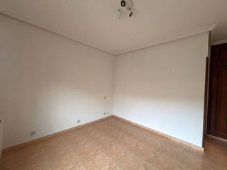 Piso en alquiler en Cortes - Huertas en Madrid