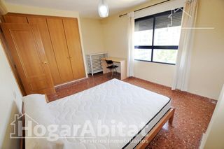 Piso en venta en Camí Real en Valencia