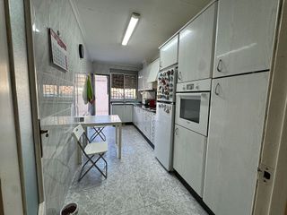 Piso en venta en Arrancapins en Valencia