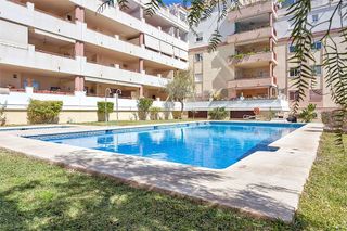 Piso en venta en Torrequebrada en Benalmádena