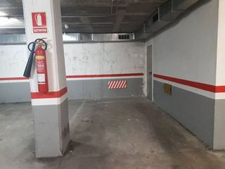 Garaje en venta en Plaça Catalunya - Escola Industrial en Terrassa