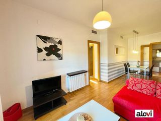 Piso en alquiler en Bola de Oro - Serrallo en Granada