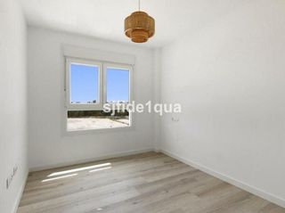 Piso en alquiler en Nueva Andalucía centro en Marbella