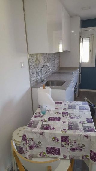 Local comercial en alquiler en Porta en Barcelona