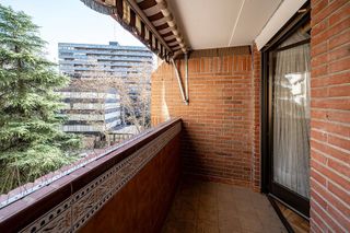 Piso en alquiler en Castillejos en Madrid