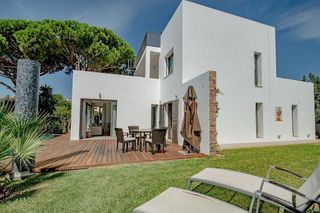 Chalet en alquiler en Los Jardines de Marbella - La Ermita en Marbella