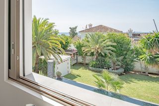 Chalet en alquiler en Los Jardines de Marbella - La Ermita en Marbella