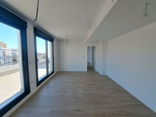 Ático en alquiler en Parque Mediterráneo - Santa Paula en Málaga