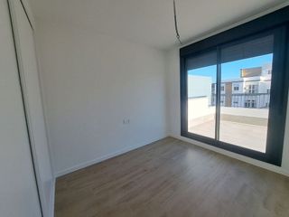 Ático en alquiler en Parque Mediterráneo - Santa Paula en Málaga