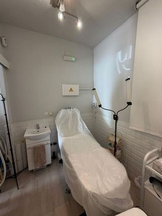 Local comercial en alquiler en Nueva España en Madrid