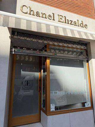 Local comercial en alquiler en Nueva España en Madrid