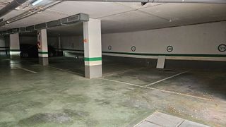 Garaje en venta en Calahonda en Mijas