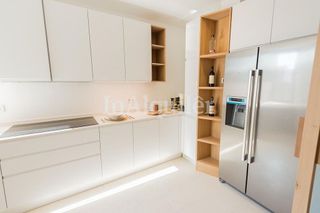 Piso en alquiler en Nueva España en Madrid