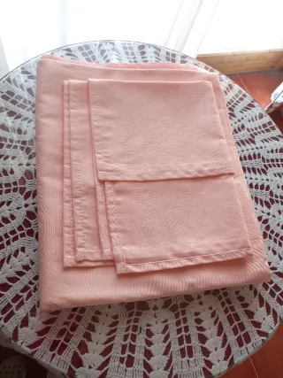 Mantelería de tela nueva