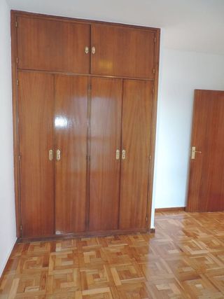 Piso en alquiler en Castillejos en Madrid