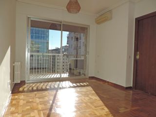 Piso en alquiler en Castillejos en Madrid