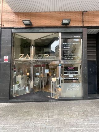 Local comercial en alquiler en Collblanc en Hospitalet de Llobregat, L´