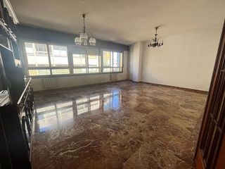 Piso en venta en Zona de Plaza de Barcelos en Pontevedra