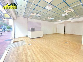 Local comercial en alquiler en Barrio Alto - San Félix - Oliveros - Altamira en Almería
