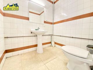 Local comercial en alquiler en Barrio Alto - San Félix - Oliveros - Altamira en Almería