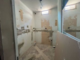 Local comercial en venta en Gavarra en Cornellà de Llobregat