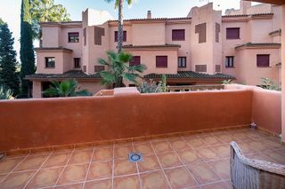 Piso en alquiler en Benahavís