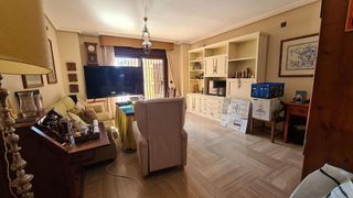 Piso en alquiler en Santa Rosa - Valdeolleros en Córdoba