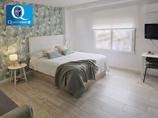 Piso en venta en Ensanche - Diputación en Alicante