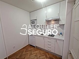 Piso en alquiler en Buenavista en Madrid
