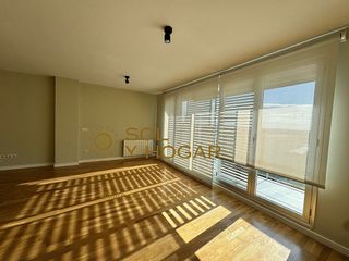 Piso en alquiler en Penya-Roja en Valencia