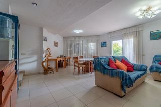 Chalet en venta en Els Grecs - Mas Oliva en Roses