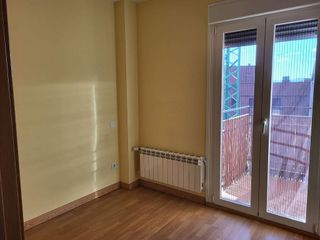 Piso en alquiler en Castillejos en Madrid