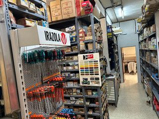 Local comercial en venta en Artigas - Llefià en Badalona