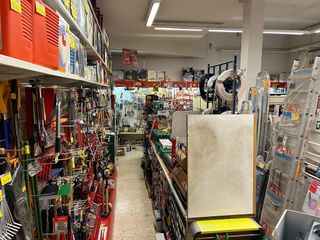 Local comercial en venta en Artigas - Llefià en Badalona