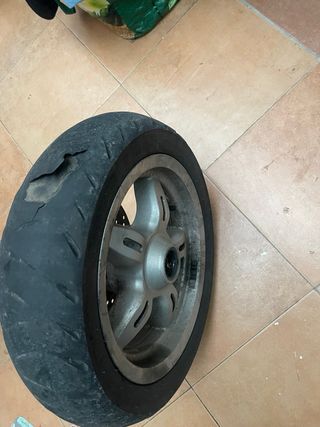 Llanta Daelim S2 125 120/70-12