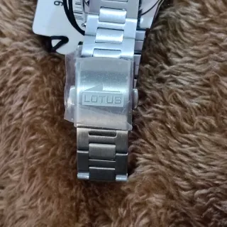 Reloj Lotus Mujer Azul y Plateado